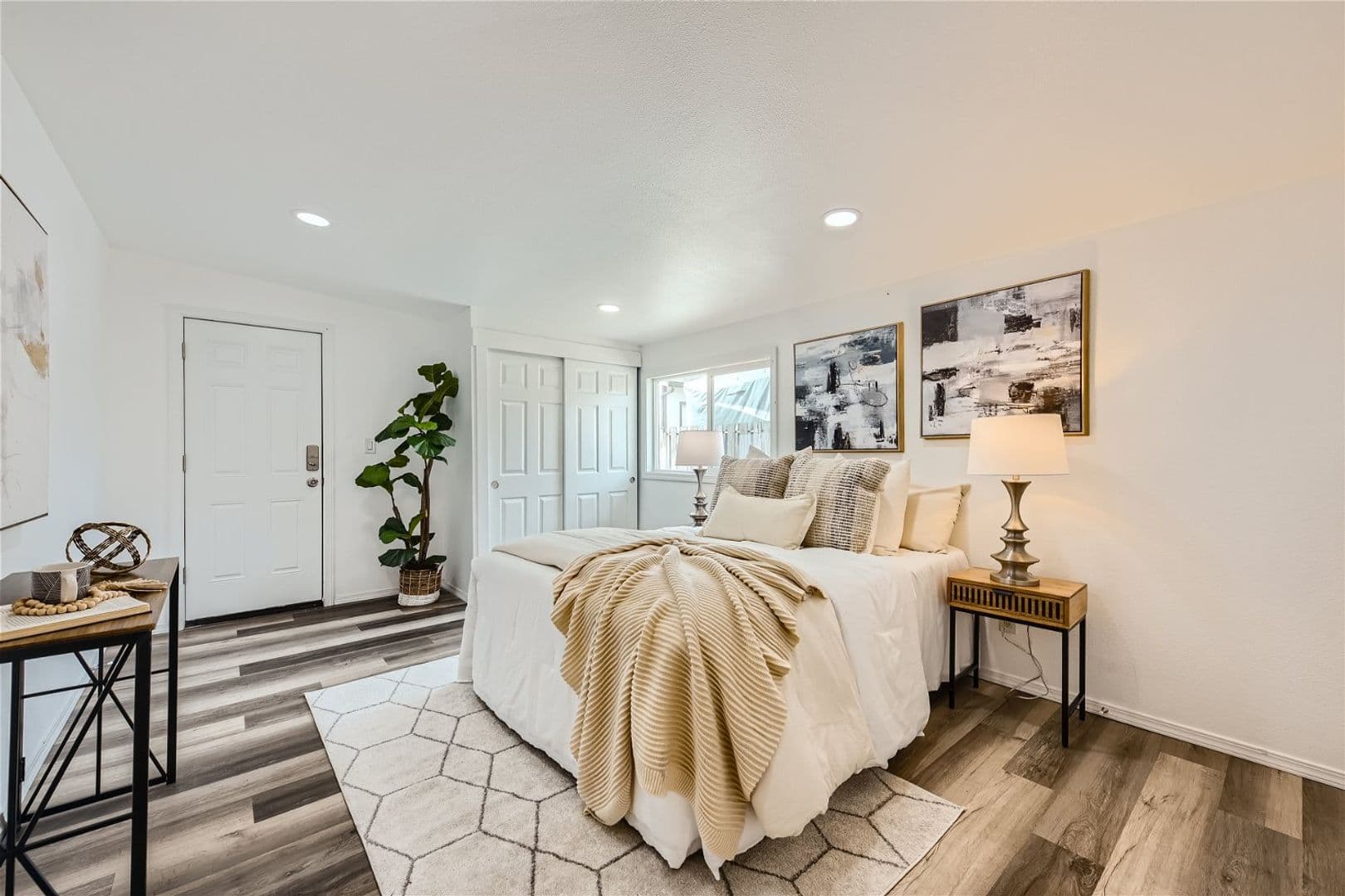 Renton House: 11963 SE 160th St