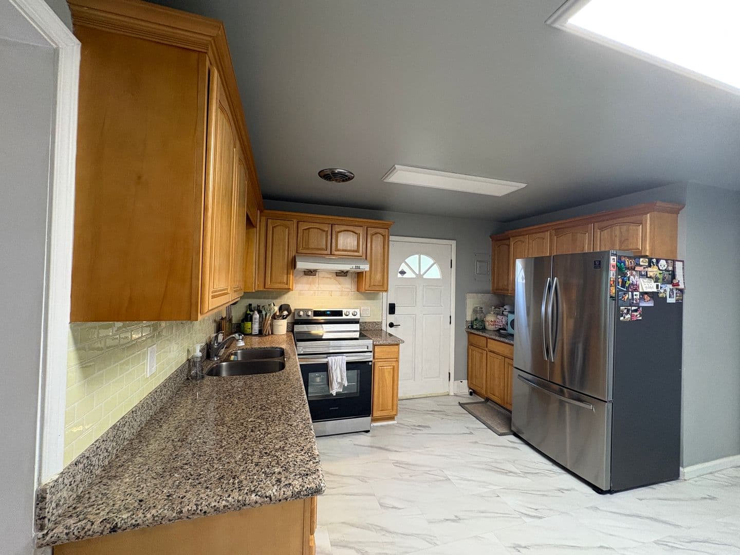 Seattle House: 8232 S 122nd St