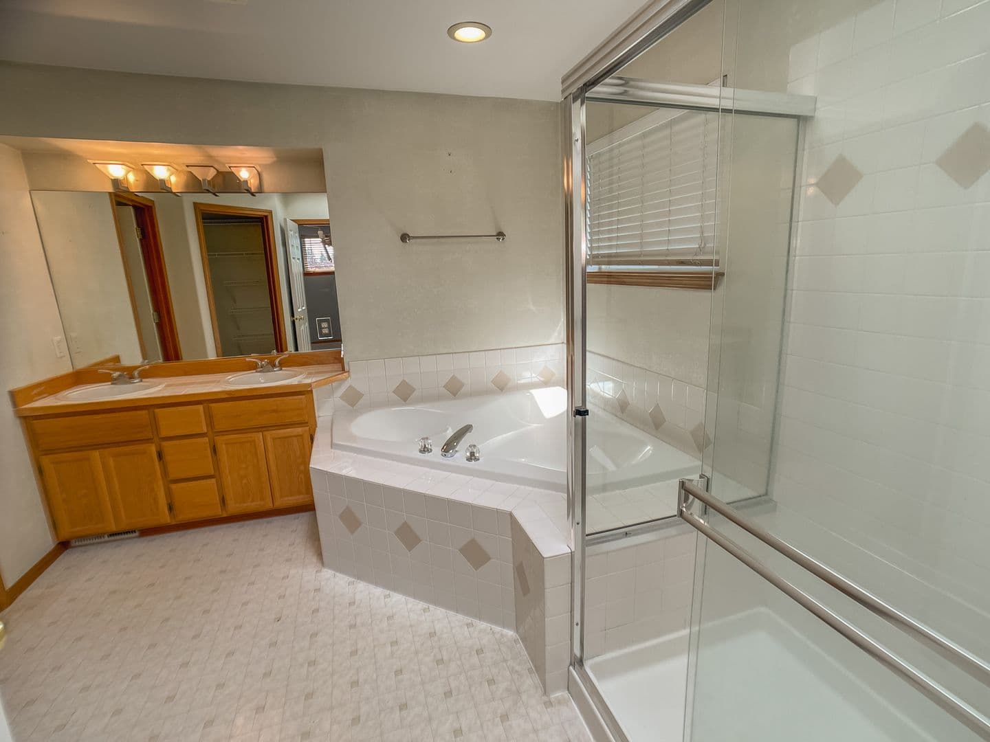Covington House: 17458 SE 257th St