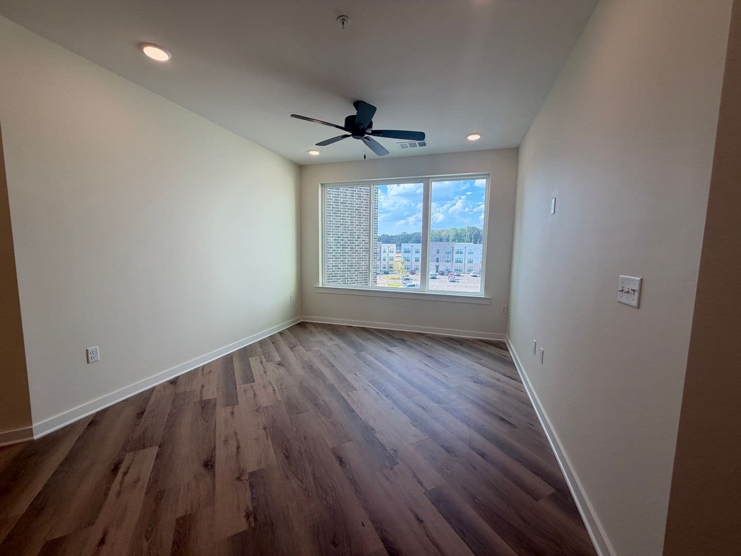 Nesbit Apartment: 825 Tunica Trails