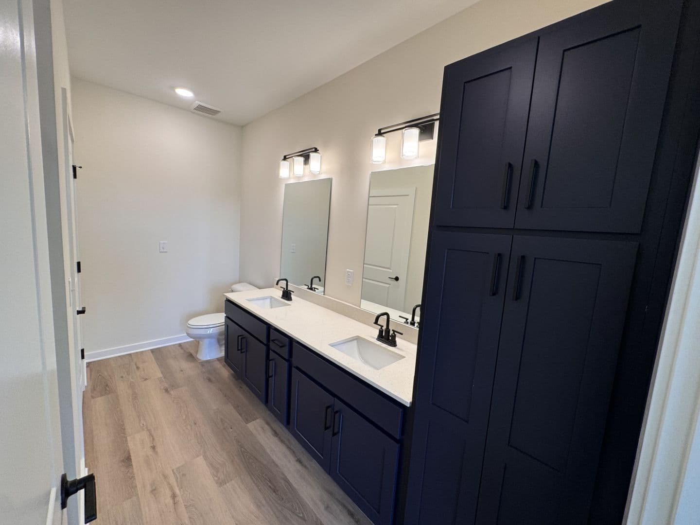 Nesbit Apartment: 885 Tunica Trails
