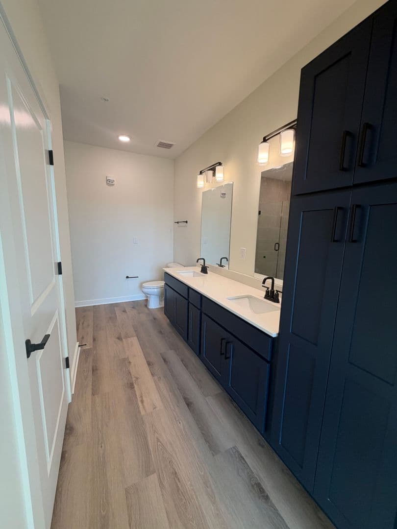 Nesbit Apartment: 825 Tunica Trails