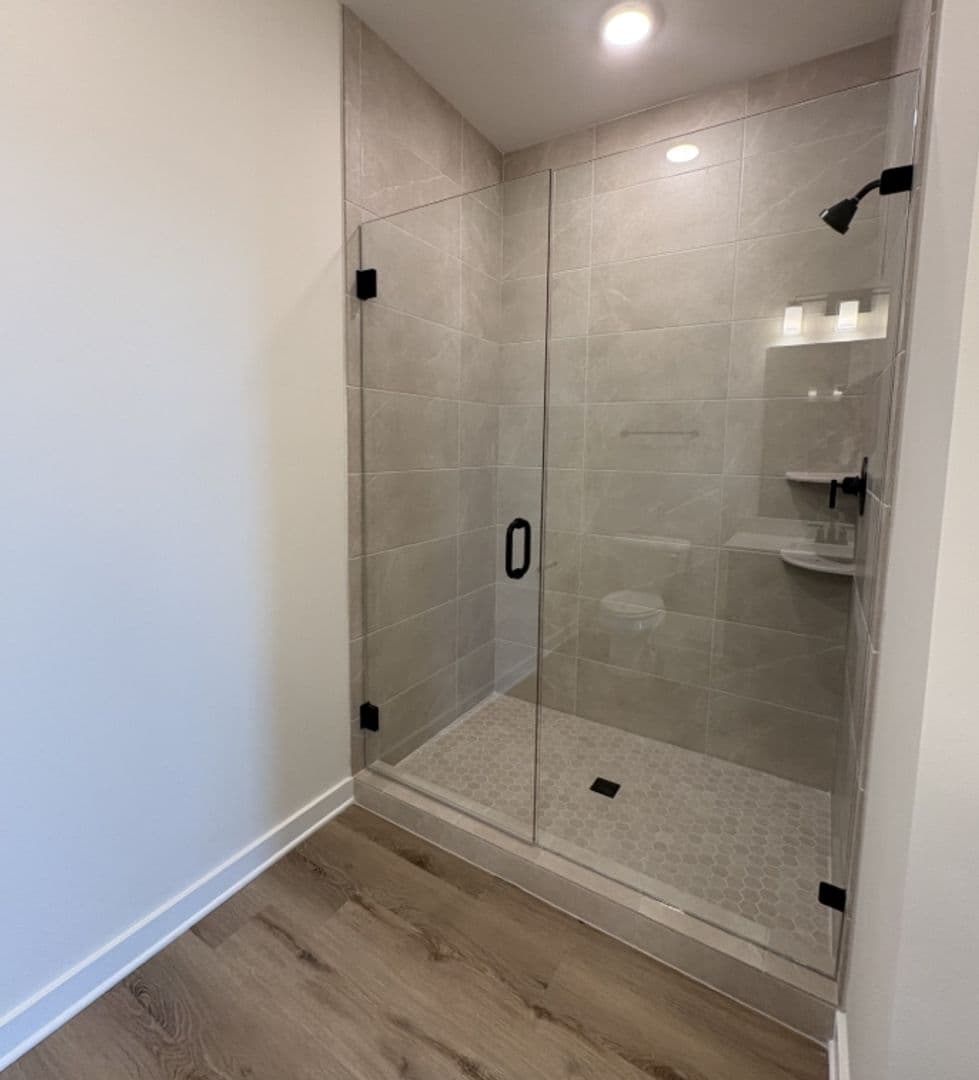 Nesbit Apartment: 860 Humphrey Way