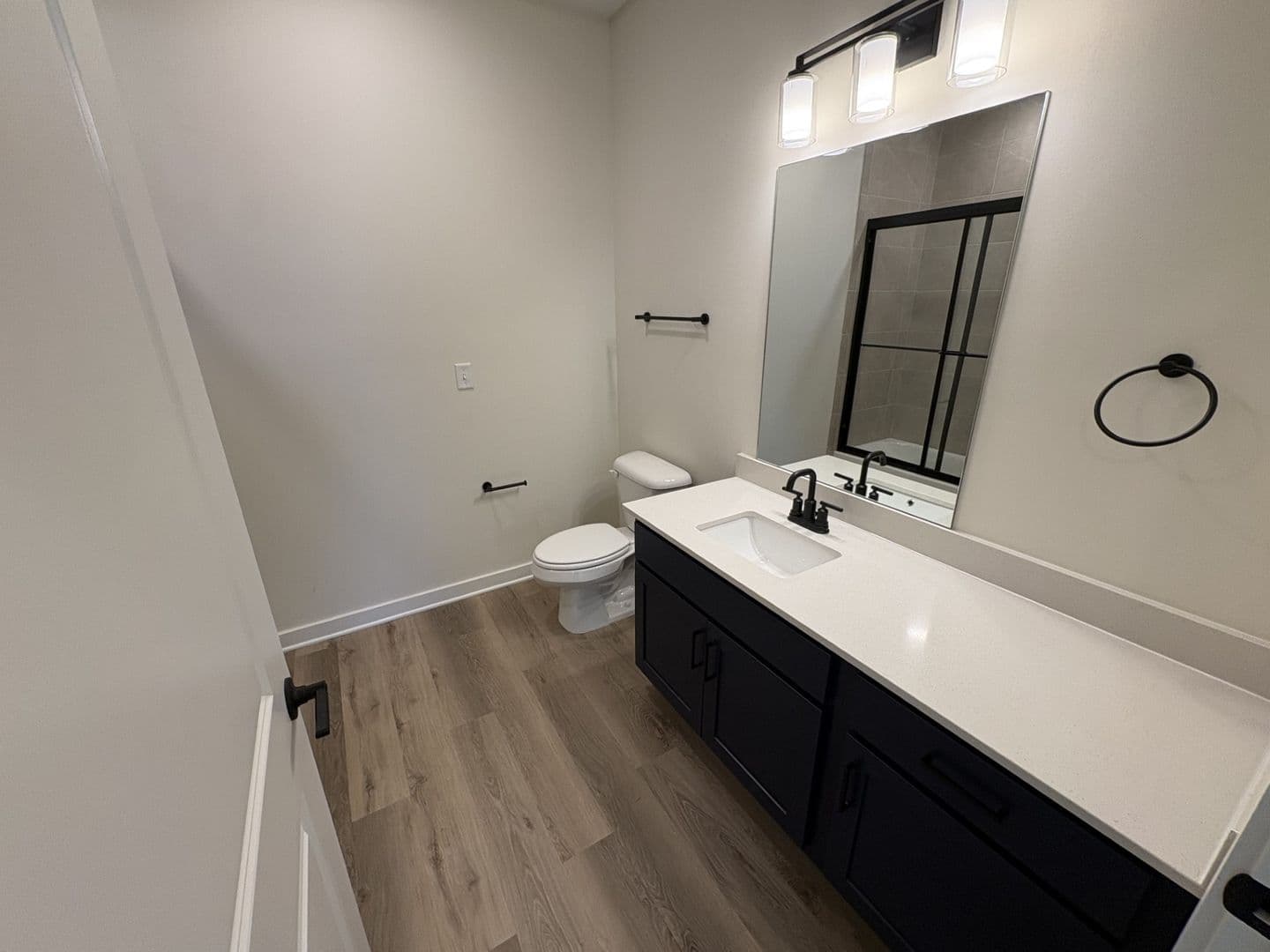 Nesbit Apartment: 860 Humphrey Way