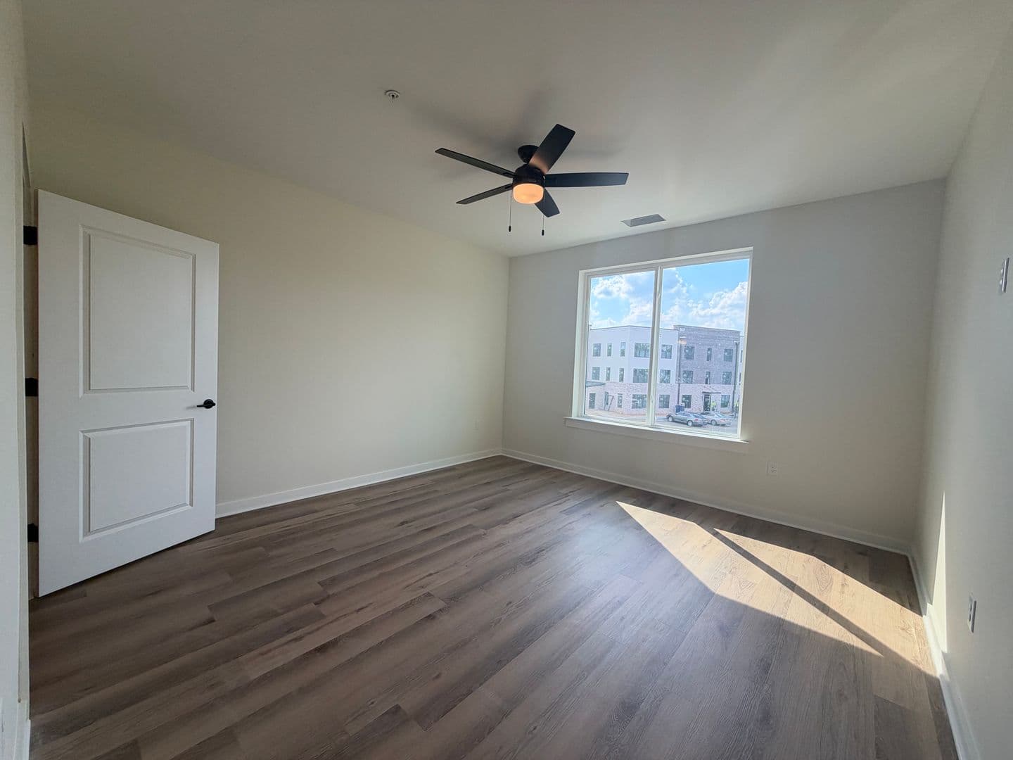 Nesbit Apartment: 825 Tunica Trails