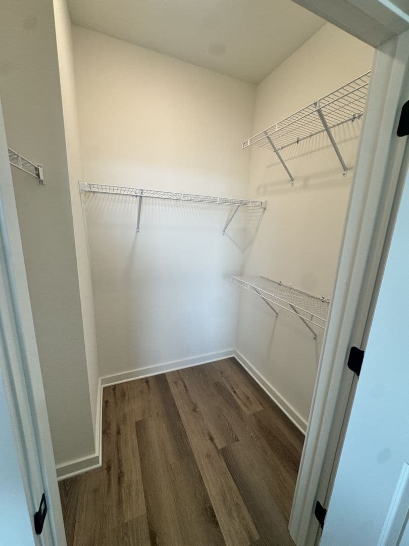 Nesbit Apartment: 825 Tunica Trails