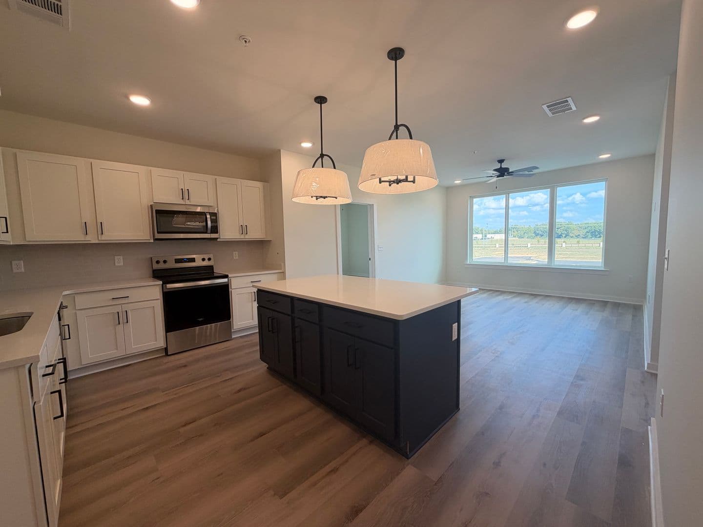 Nesbit Apartment: 825 Tunica Trails