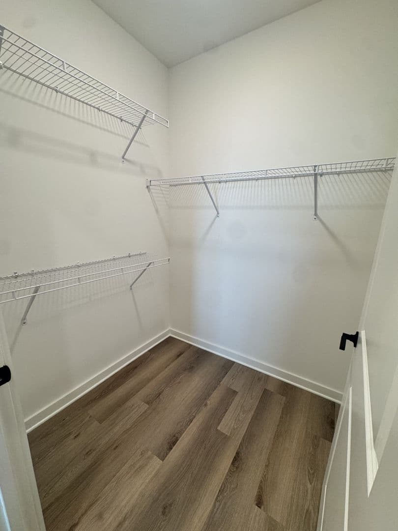 Nesbit Apartment: 825 Tunica Trails