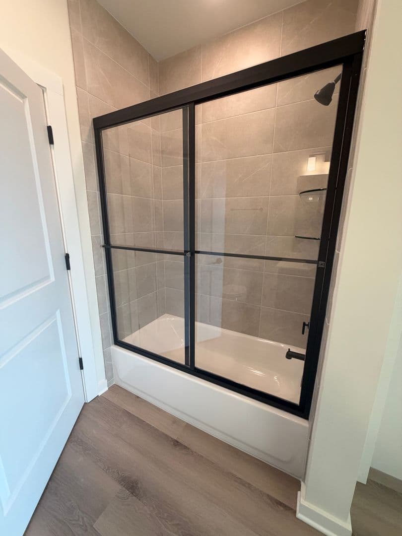 Nesbit Apartment: 825 Tunica Trails