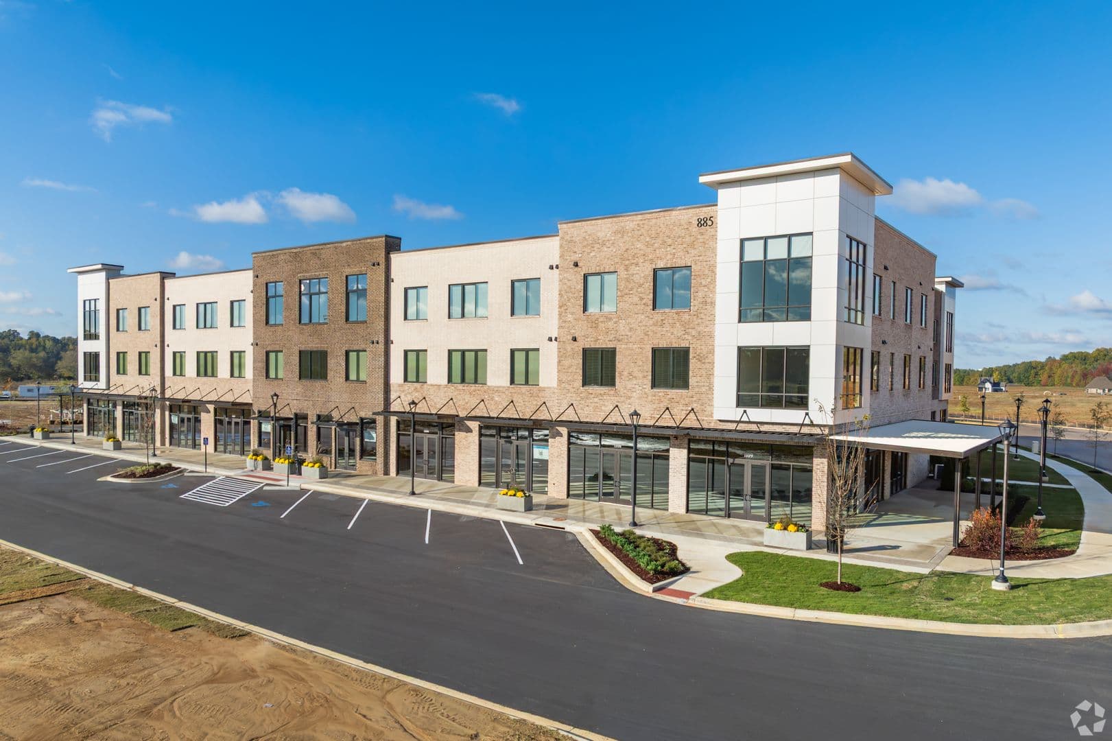 Nesbit Apartment: 885 Tunica Trails