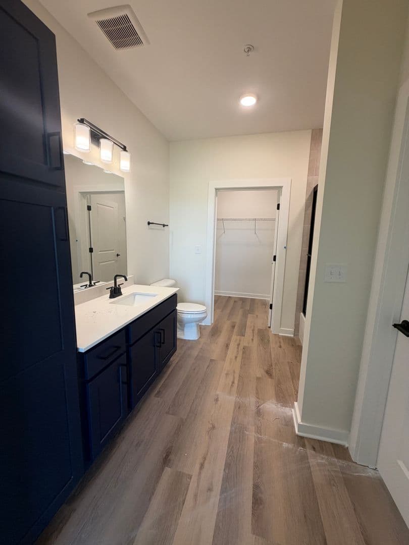 Nesbit Apartment: 825 Tunica Trails