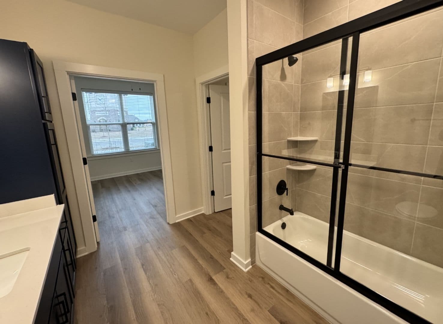 Nesbit Apartment: 860 Humphrey Way