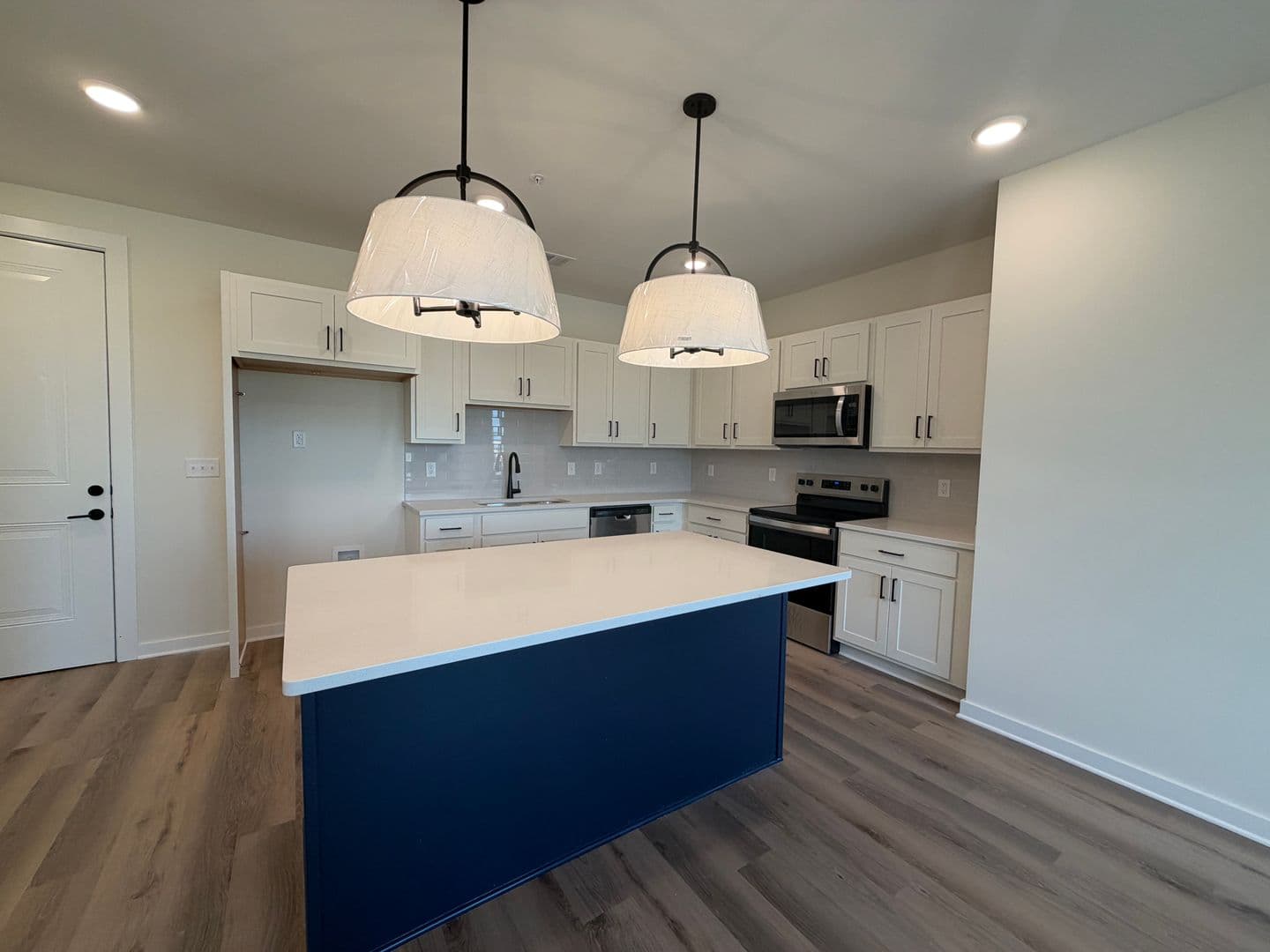 Nesbit Apartment: 825 Tunica Trails