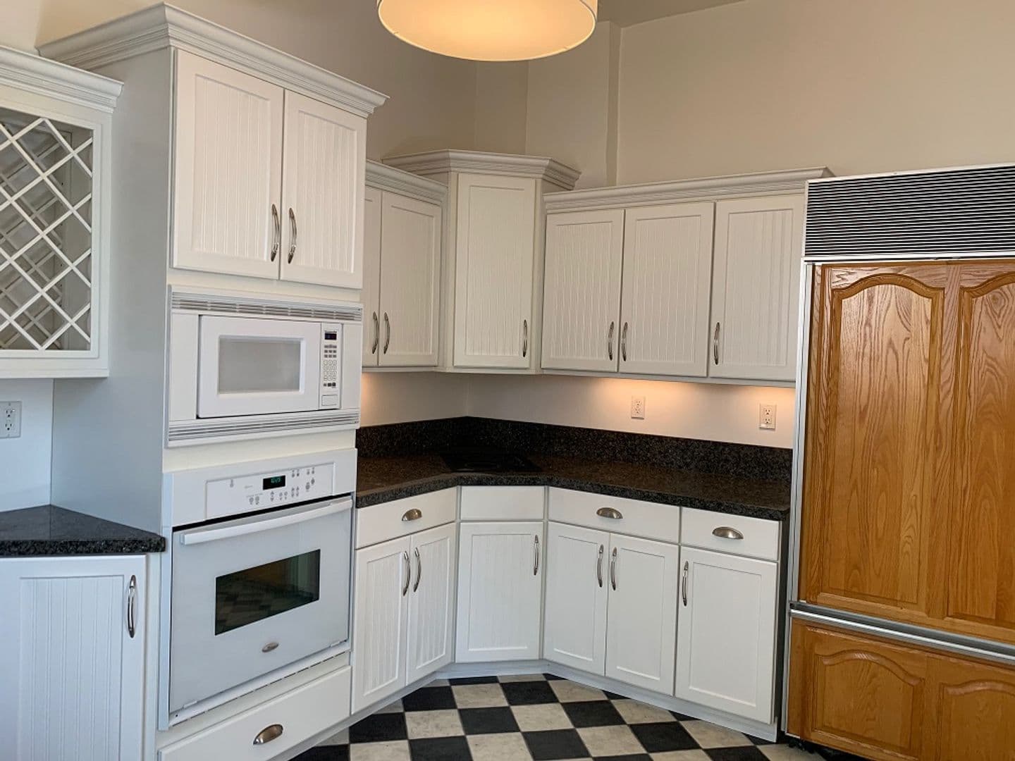 San Luis Obispo House: 1051 Buchon St.