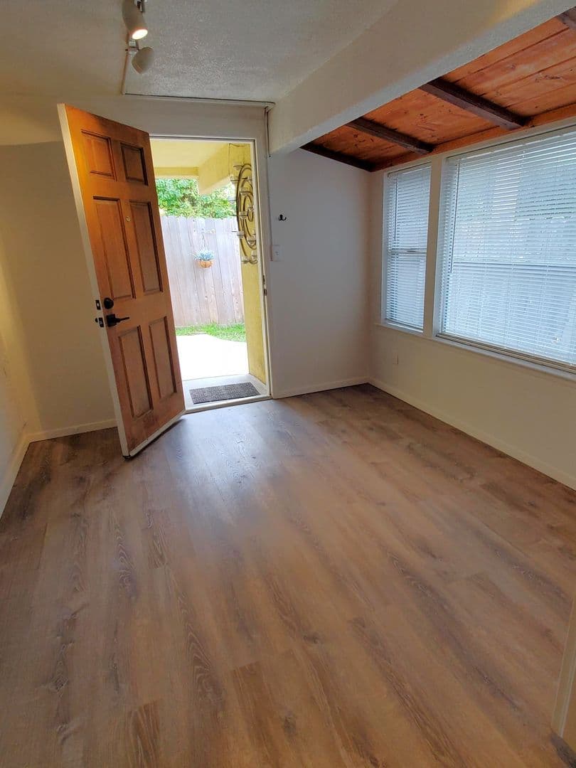 Morro Bay House: 1241 Berwick Dr