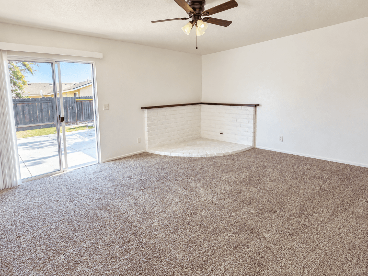 Santa Maria House: 1659 Concord Ave