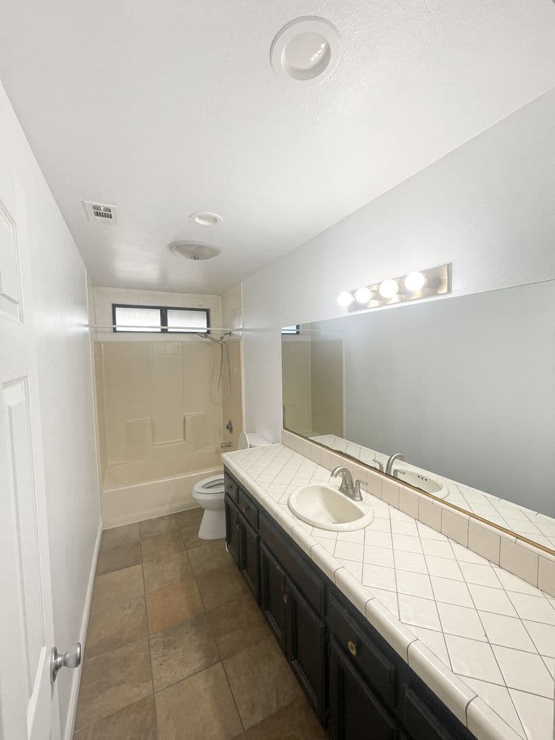 Santa Maria House: 696 Tilia St
