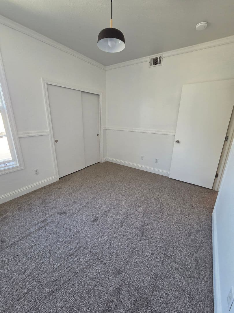 Santa Maria Condo: 310 E McCoy Ln #4F
