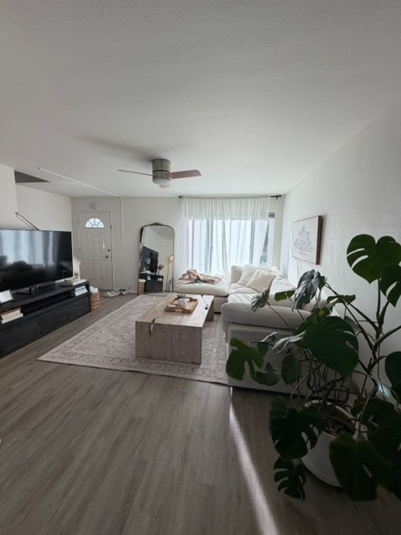 San Luis Obispo House: 1127 Laurel Lane #57