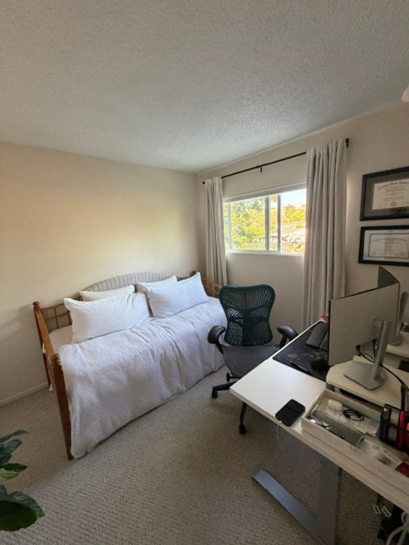 San Luis Obispo House: 1127 Laurel Lane #57