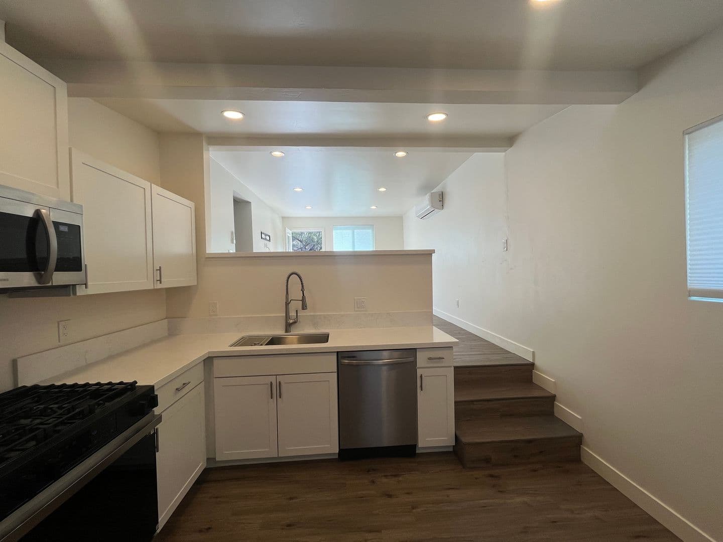 San Luis Obispo House: 390 Hill St