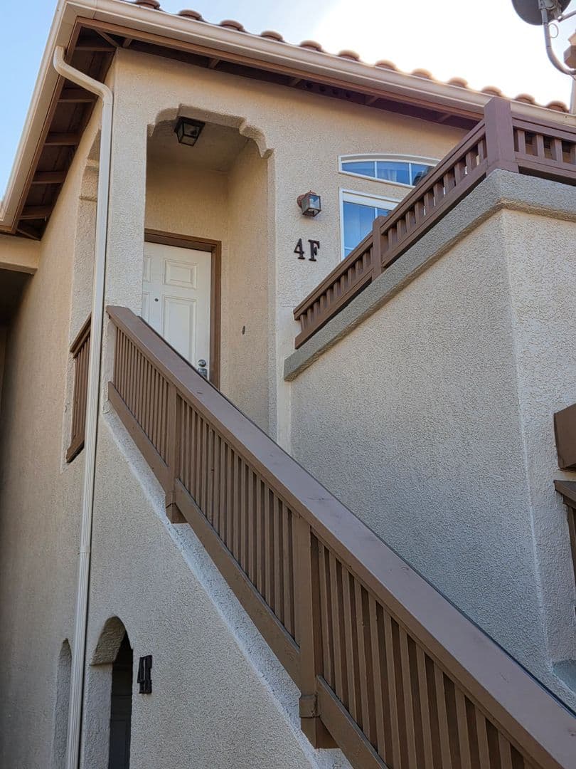 Santa Maria Condo: 310 E McCoy Ln #4F