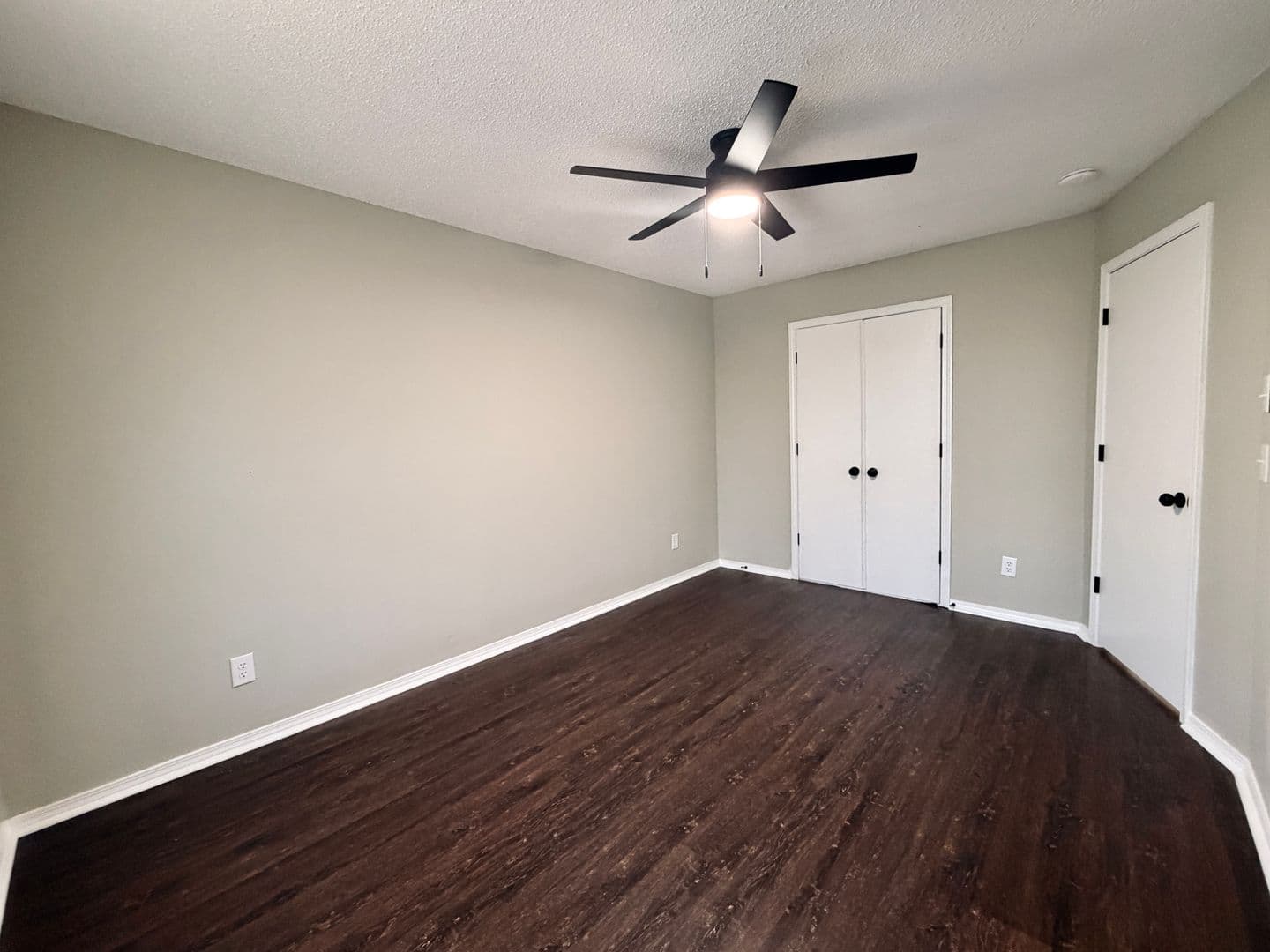 Glenpool House: 14505 S. Nyssa Pl.