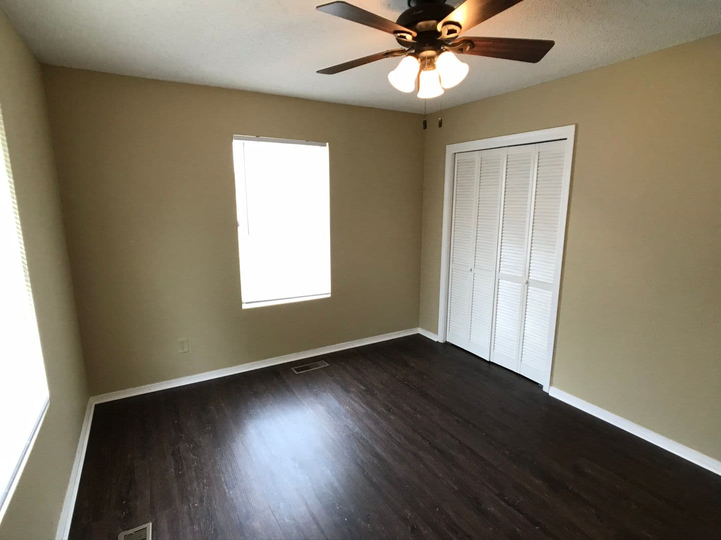 Jenks House: 353 E. K Pl.