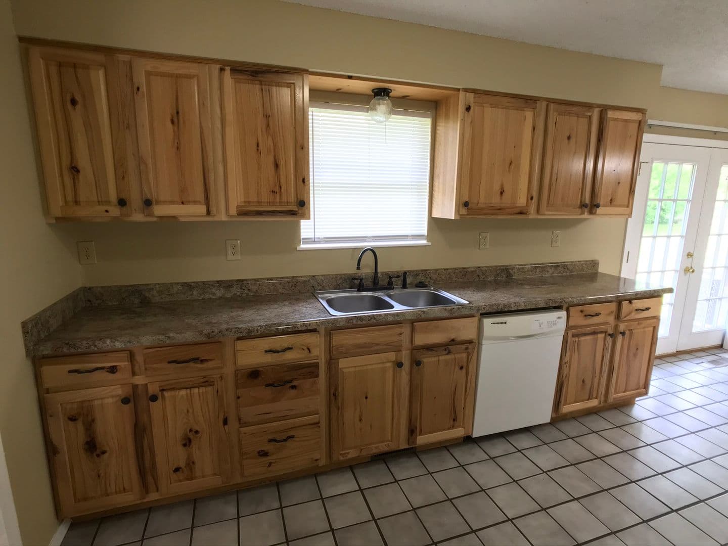 Jenks House: 353 E. K Pl.