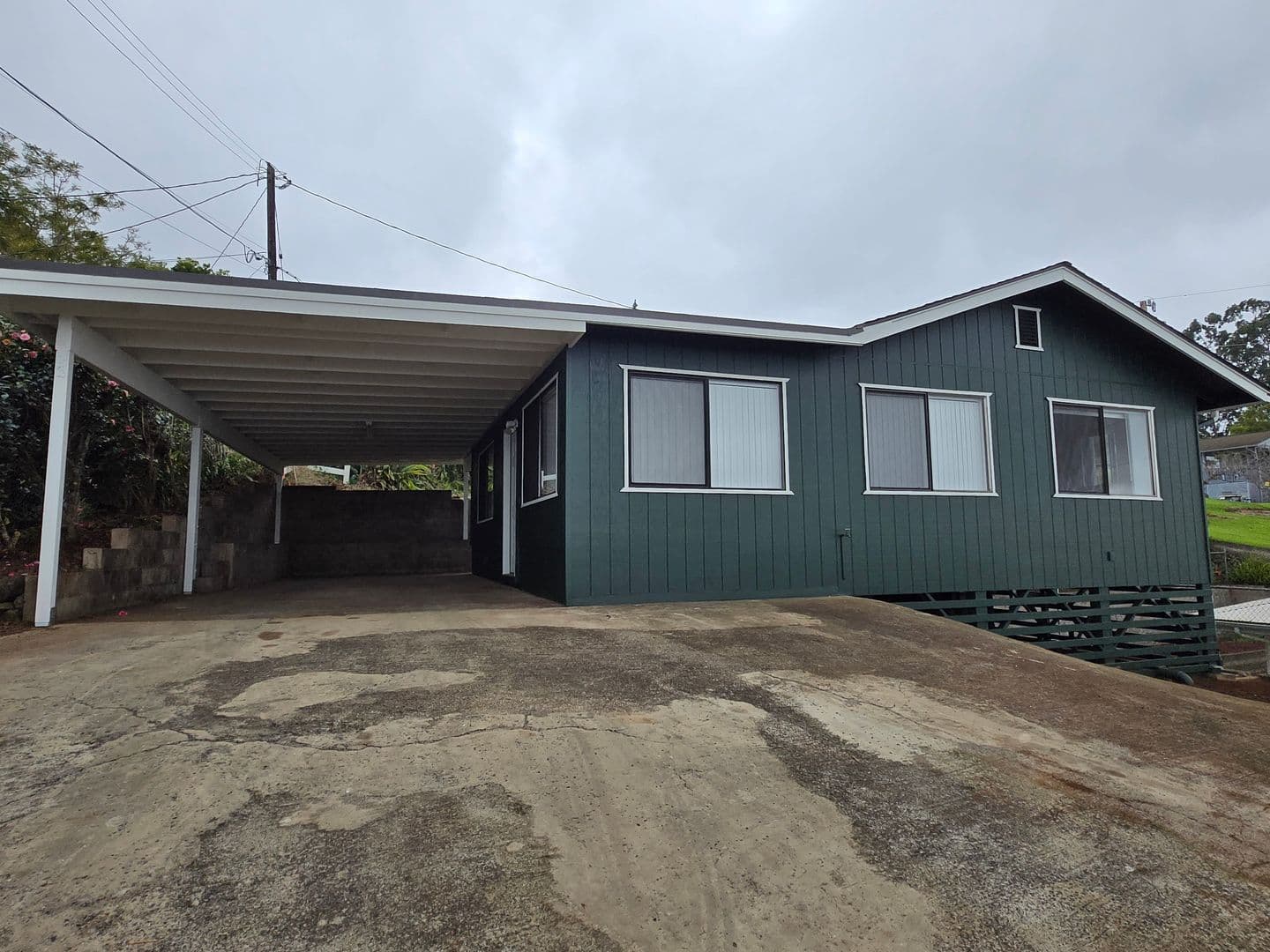 Kula House: 782 Kekaulike Ave (cottage)