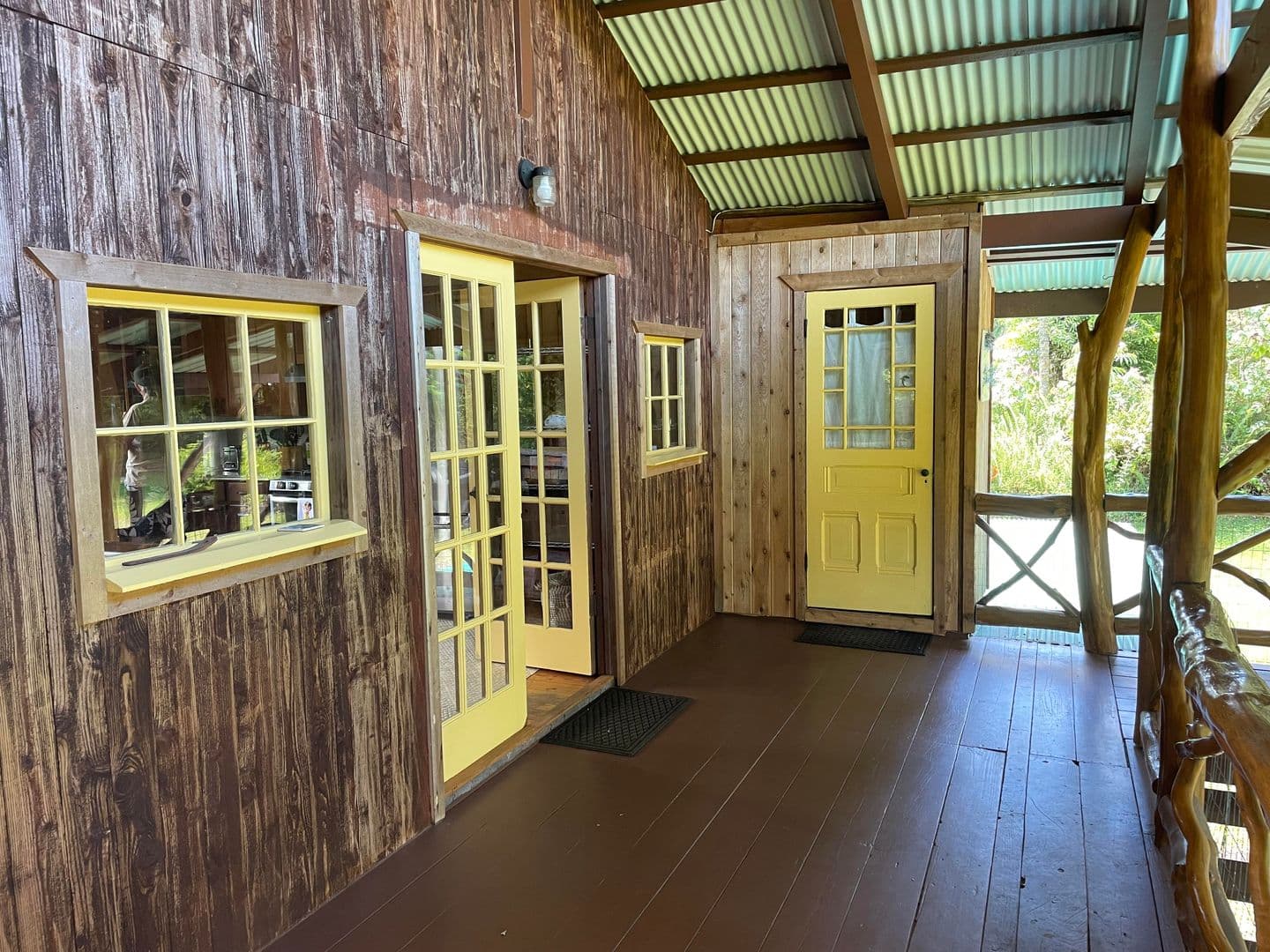 Pahoa House: 13 Kupono St.