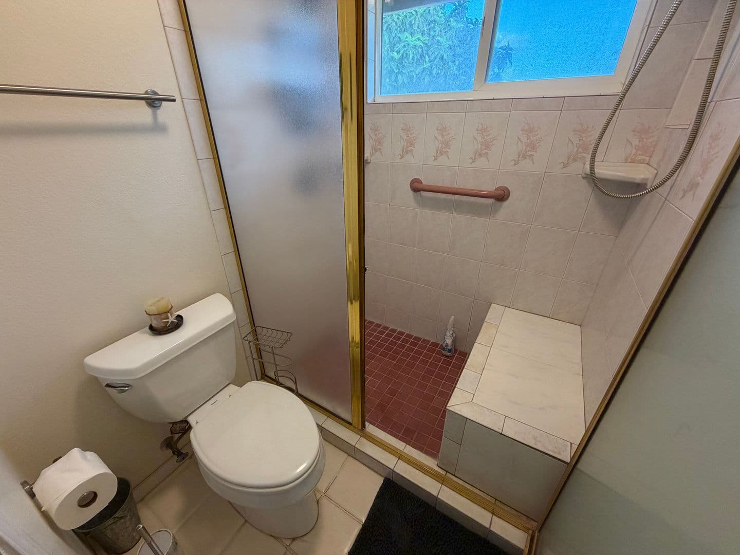 Kihei House: 2570 HUNAKAI ST