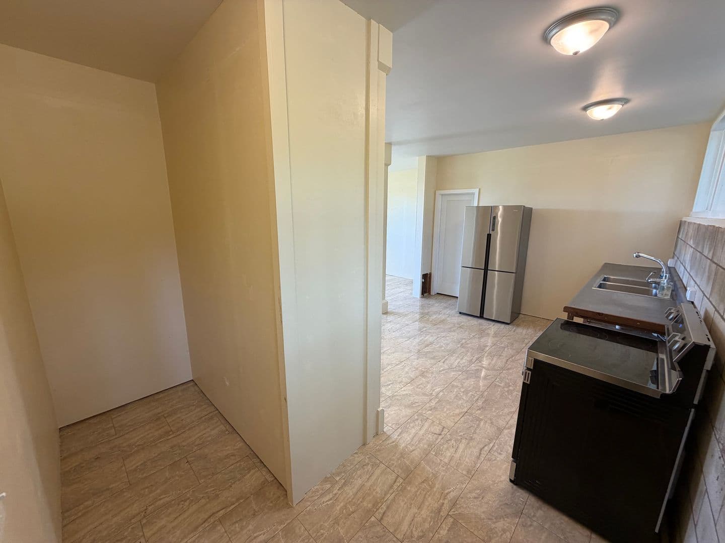 Haiku Apartment: 2397 Lilikoi Road