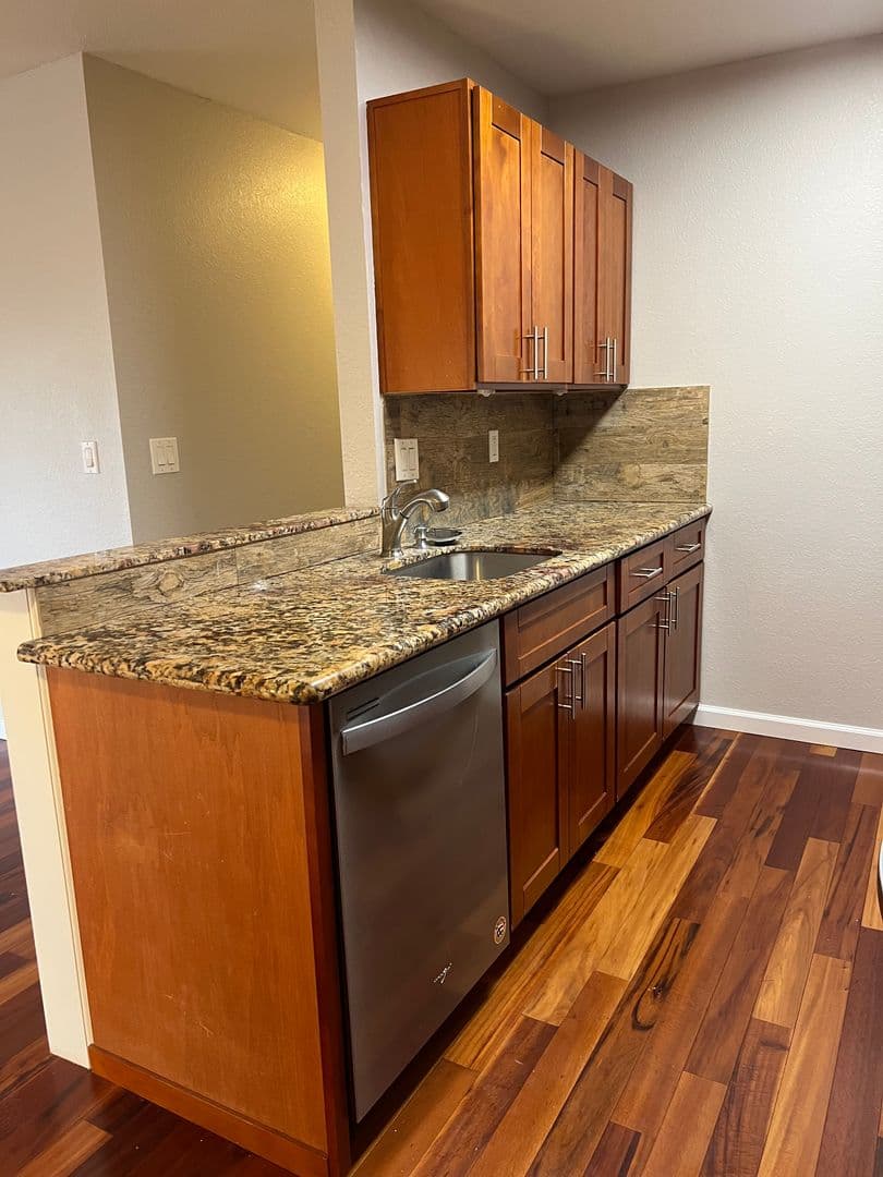 Kihei Condo: 480 Kenolio Rd