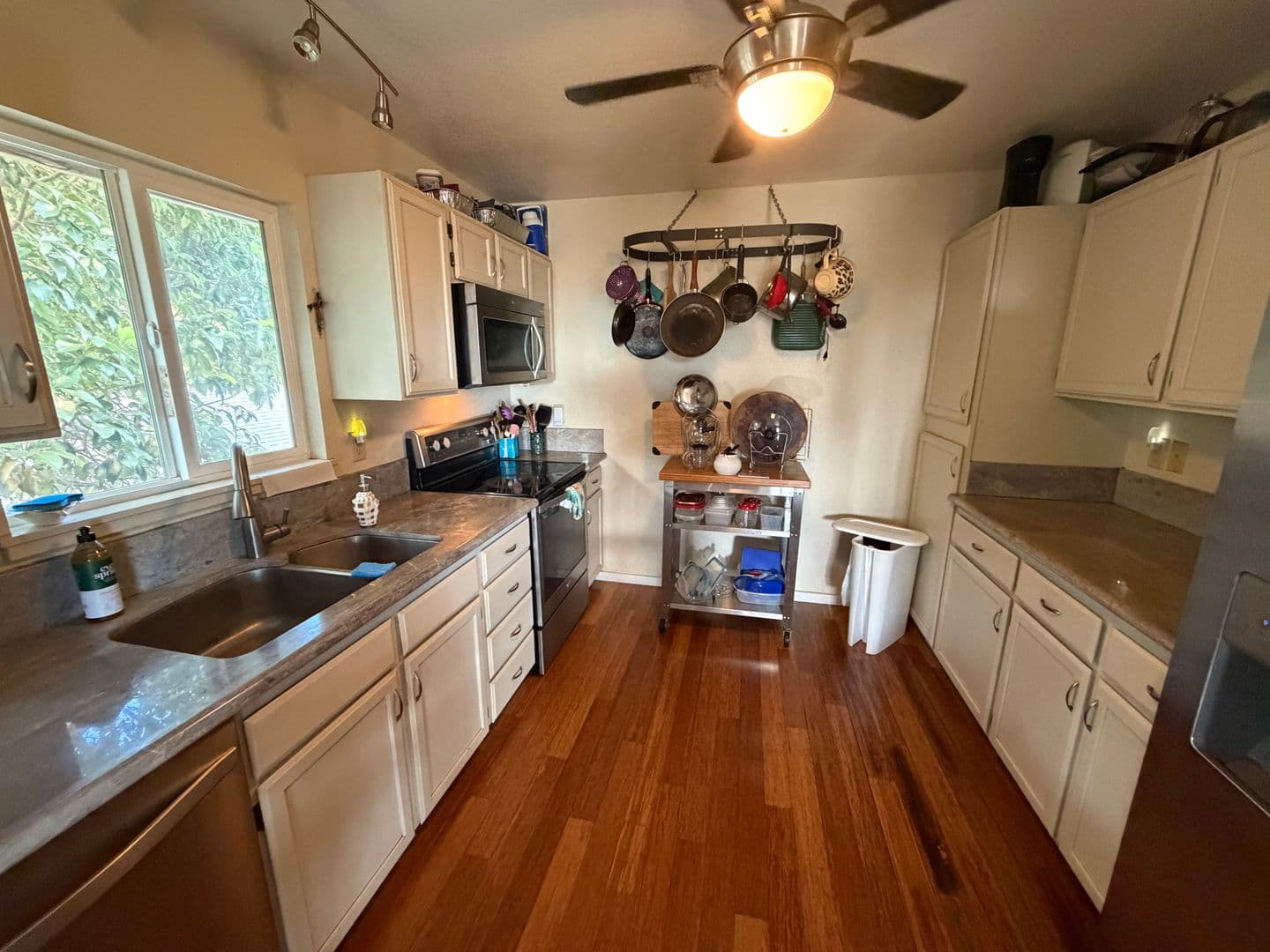 Kihei House: 2570 HUNAKAI ST