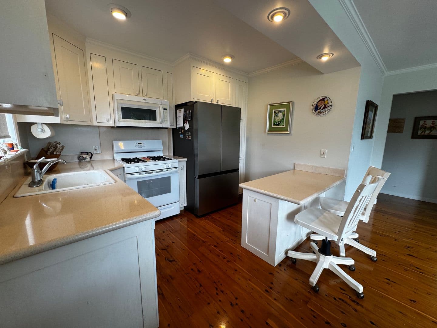 Kaneohe House: 47-337 Mawaena Street