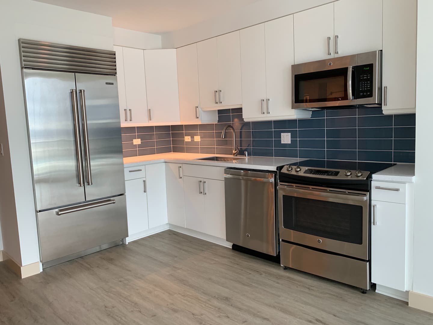 Honolulu House: 555 South Street unit 3811 (Keauhou Place)