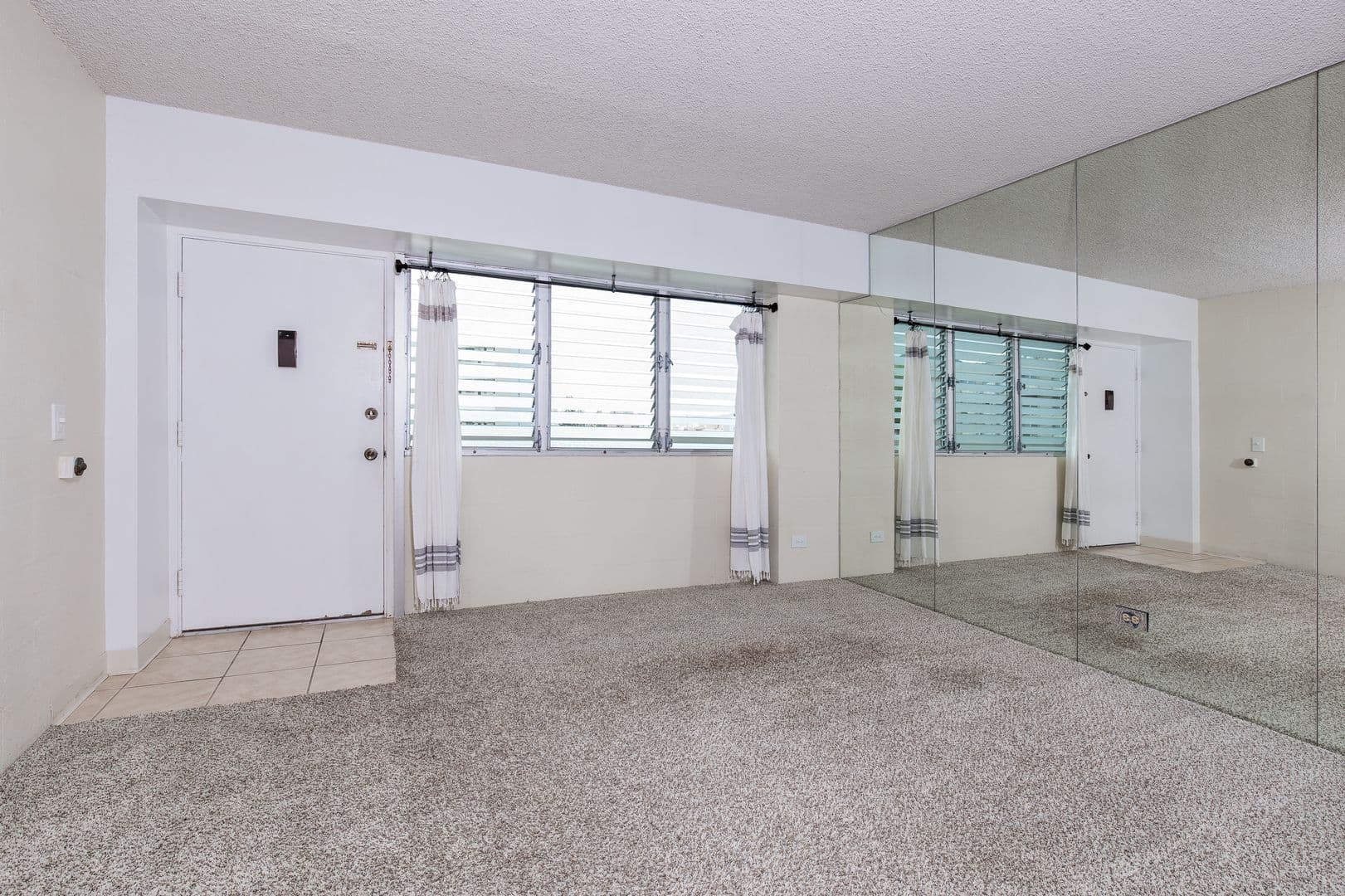 Honolulu Condo: 1516 Ward Ave unit 507