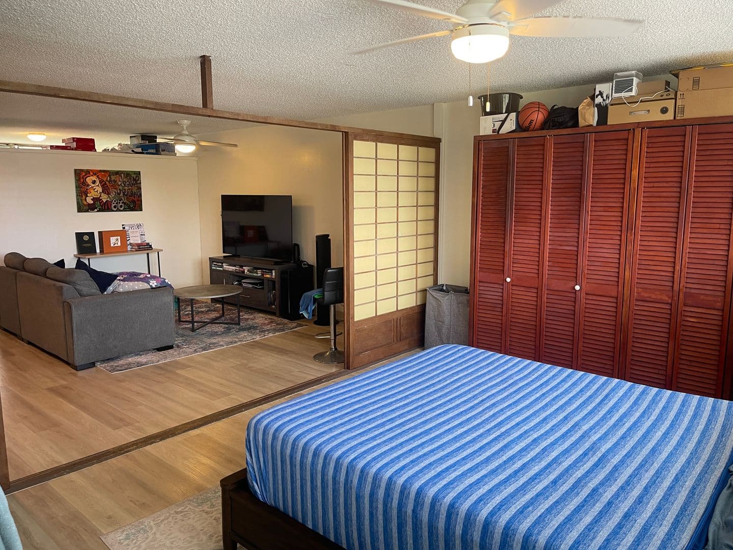 Kailua Apartment: 48 Maluniu Ave