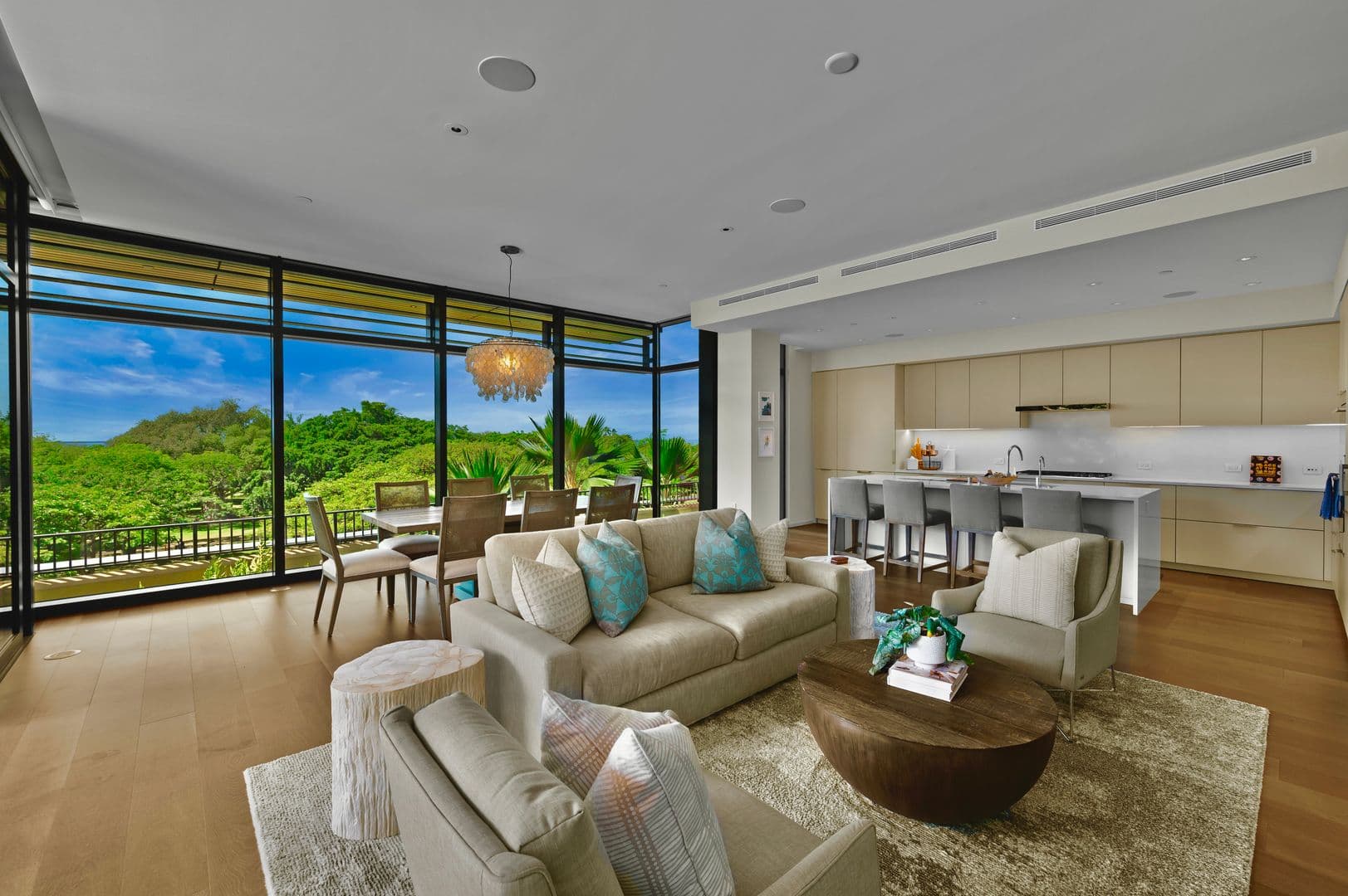 Honolulu House: 1388 Ala Moana Blvd Apt 3300