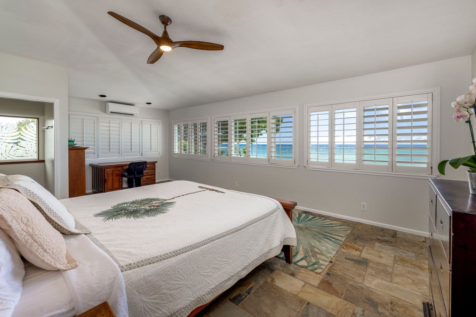 Waialua House: 68-517 Crozier Drive