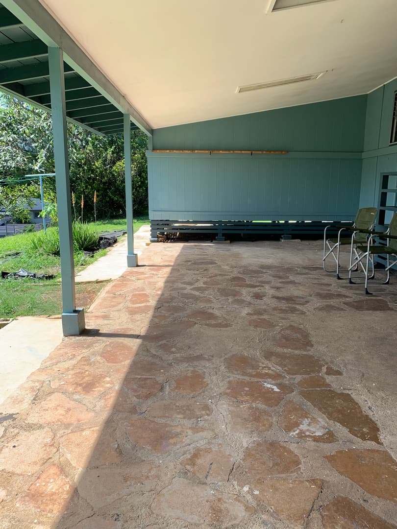 Kaneohe House: 45-232 Waikalua Rd.