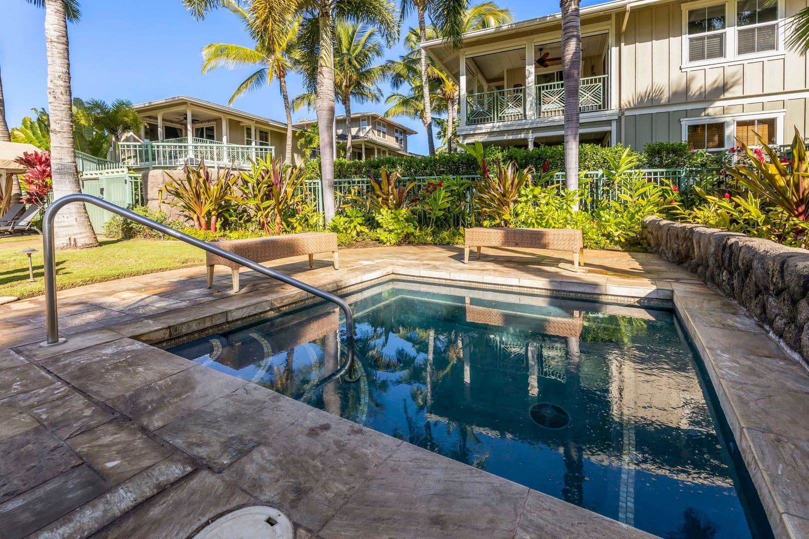 Kihei Condo: 25 One Hali Lane