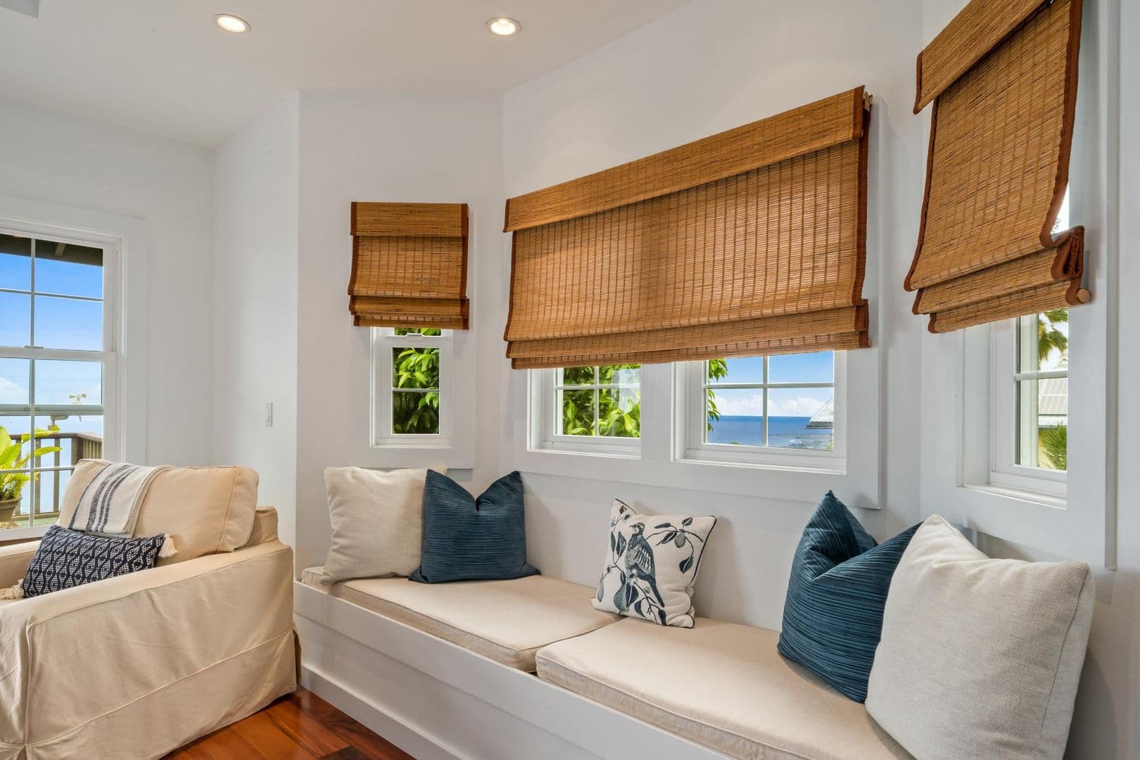 Kailua Kona Apartment: 76-886 Hualalai St