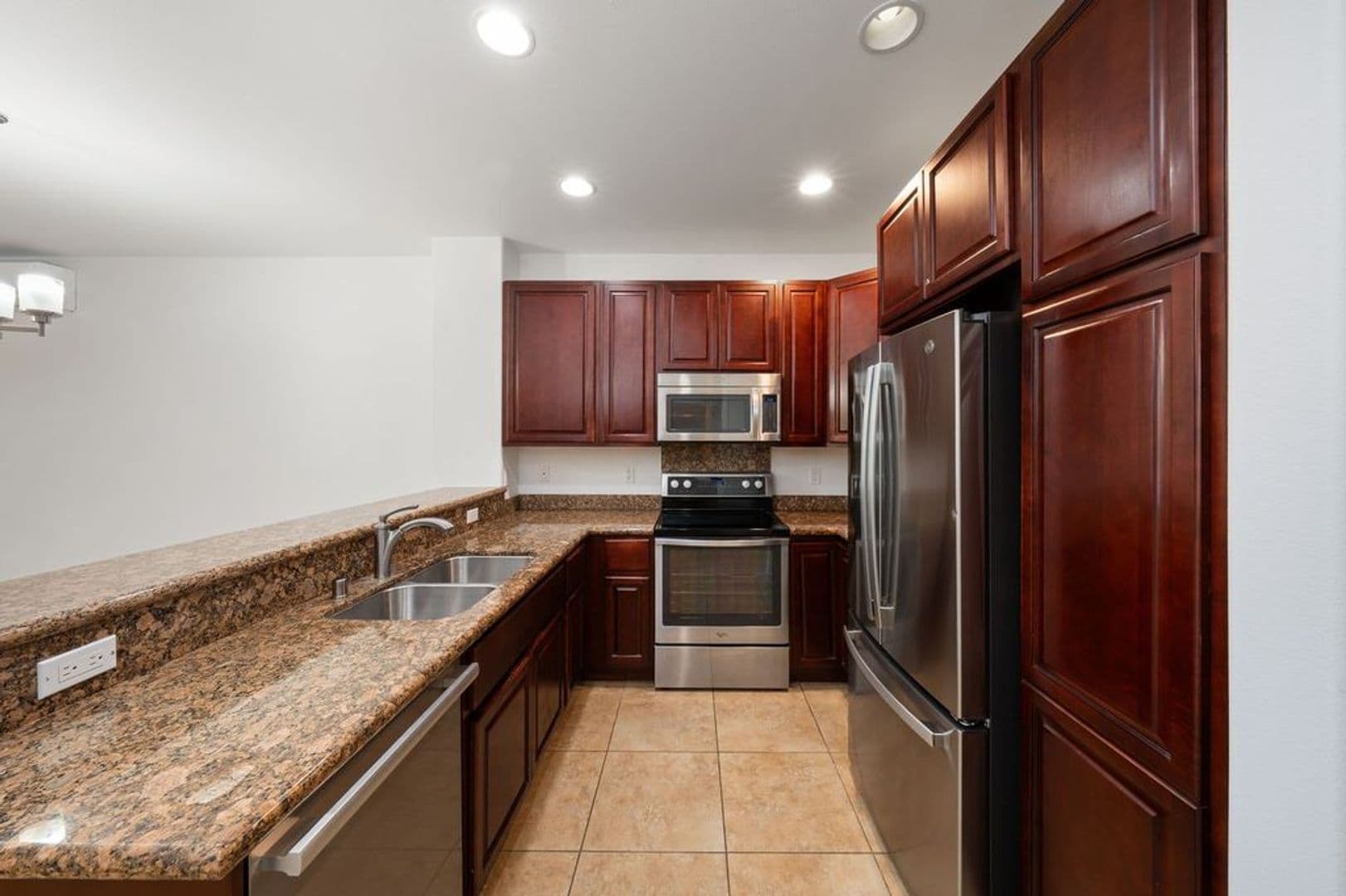 Kihei Condo: 25 One Hali Lane