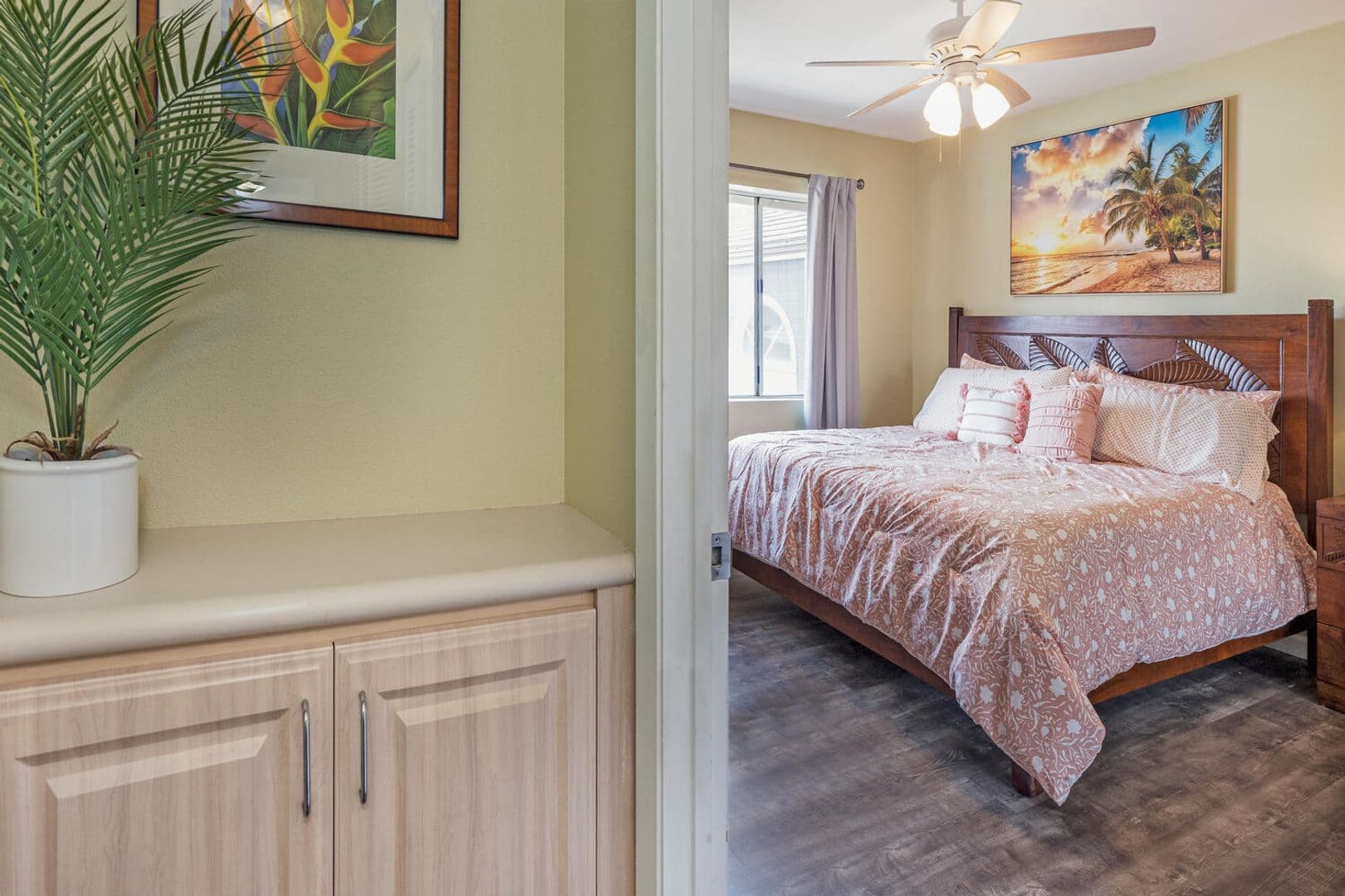 Kapolei House: 92-1543 Aliinui Drive 4E