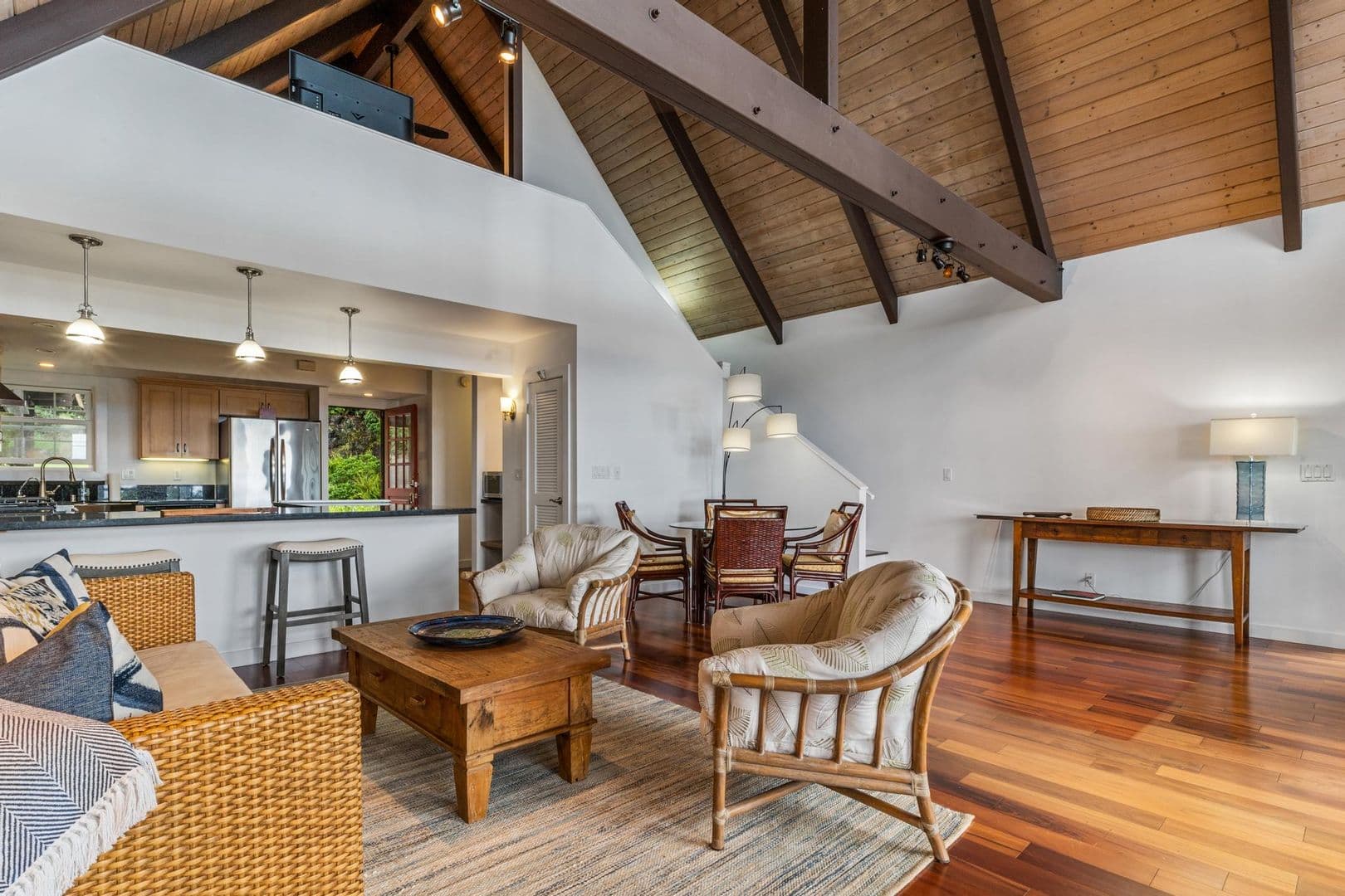 Kailua Kona Apartment: 76-886 Hualalai St