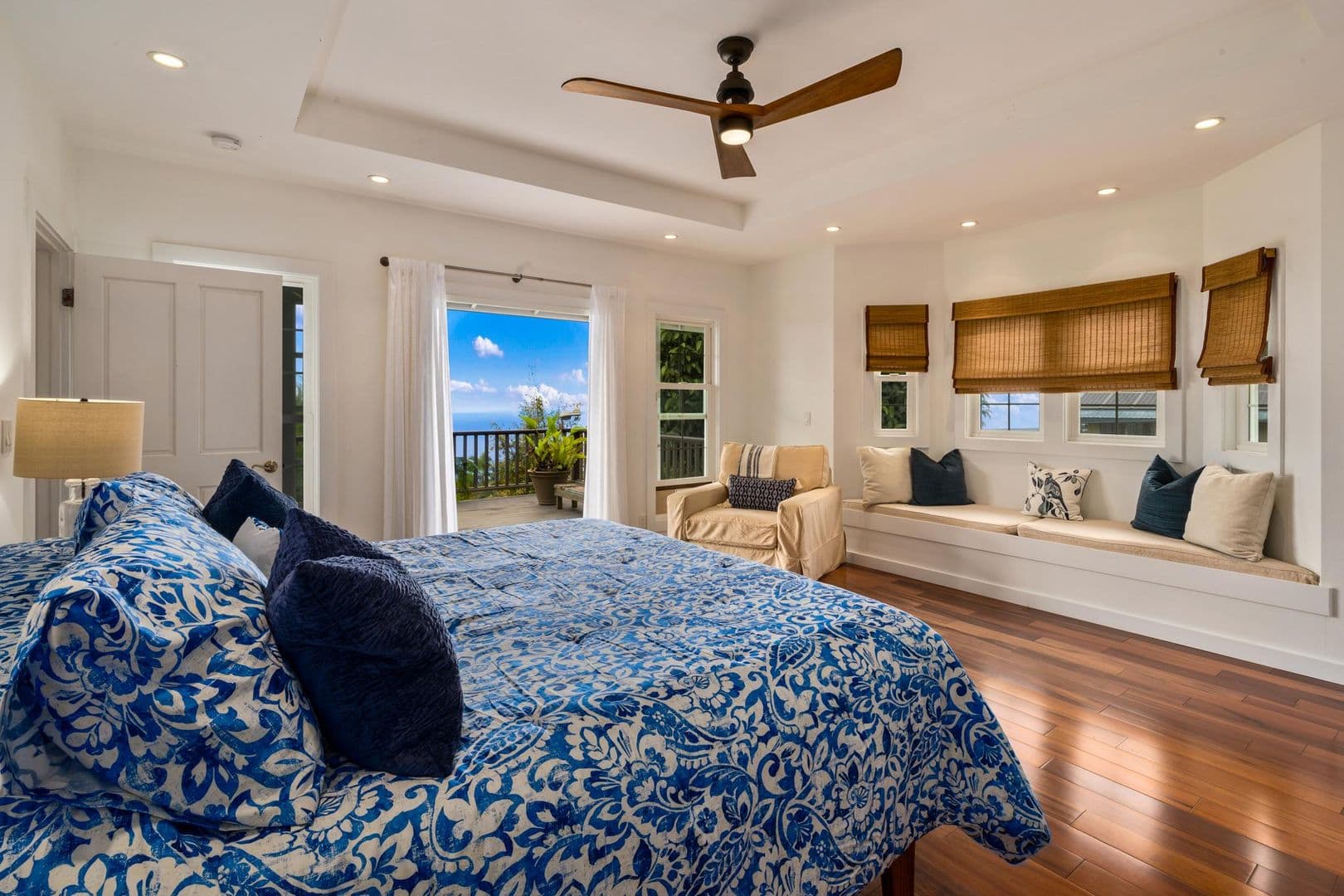 Kailua Kona Apartment: 76-886 Hualalai St
