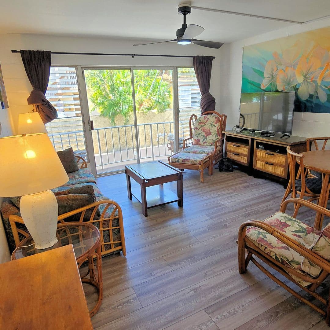 Kihei House: 2135 S. Kihei Rd.
