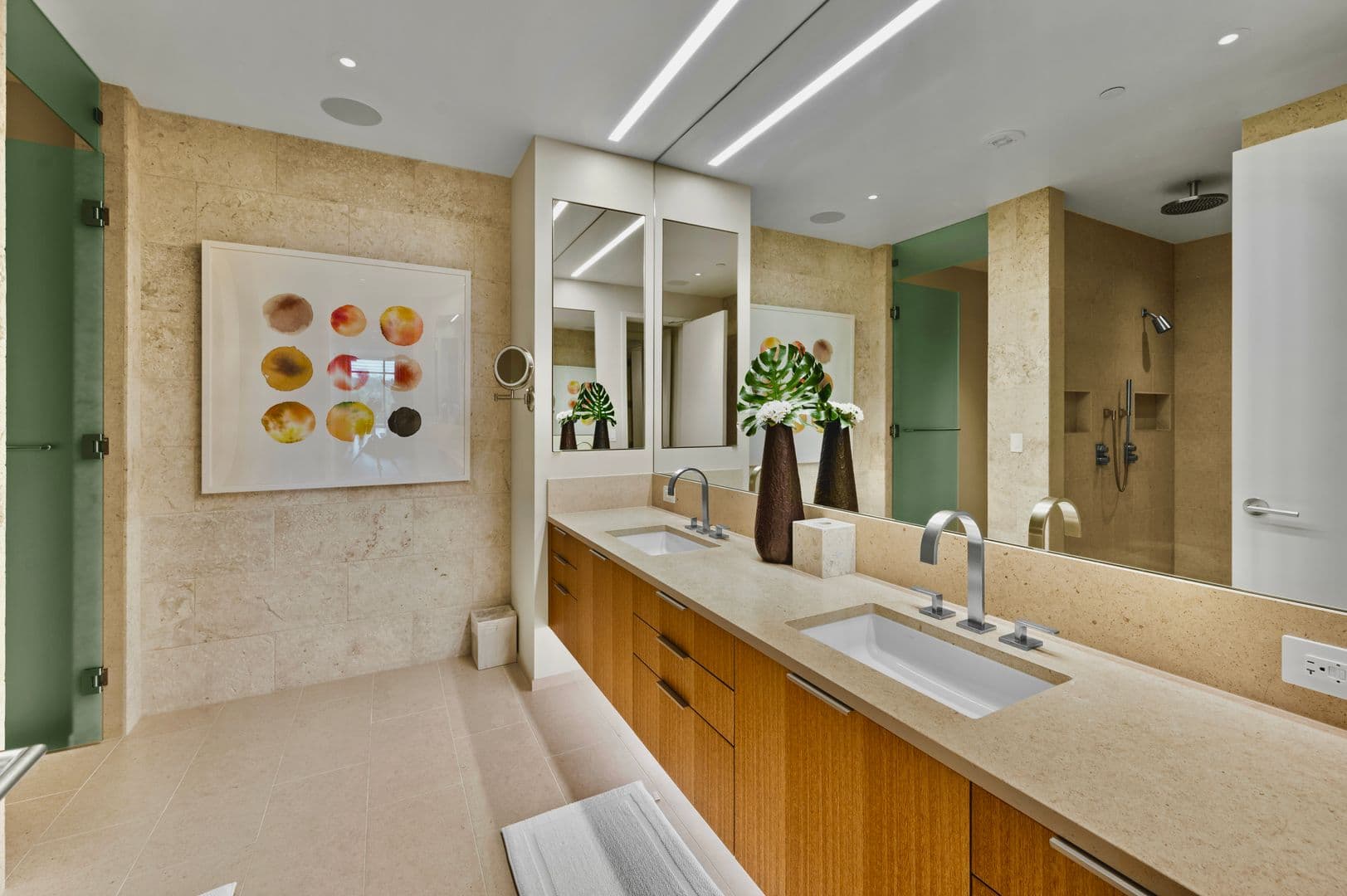 Honolulu House: 1388 Ala Moana Blvd Apt 3300